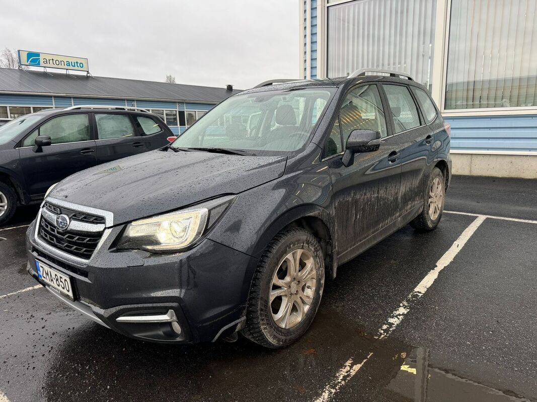 Subaru FORESTER 2,0i XE Eyesight CVT Summer **1-OM, NAHAT, WEBASTO!**, vm. 2018, 65 tkm (1 / 9)