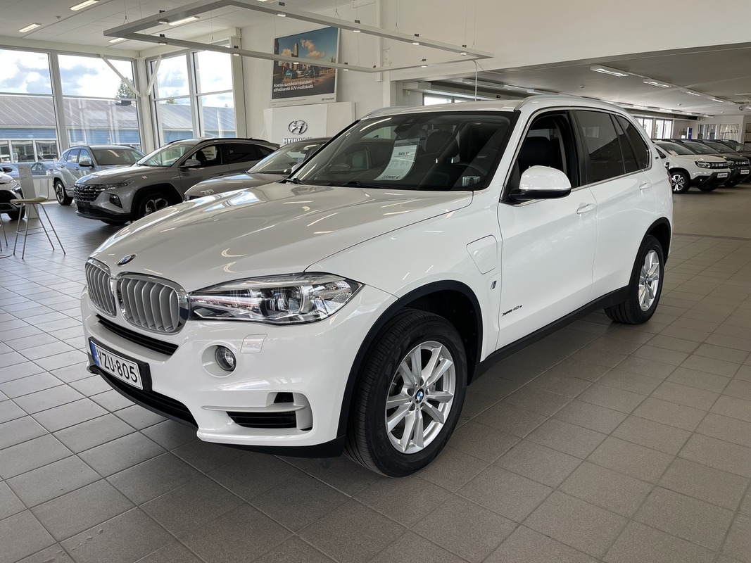 BMW X5 F15 xDrive40e A Exclusive Edition, vm. 2018, 76 tkm (1 / 3)