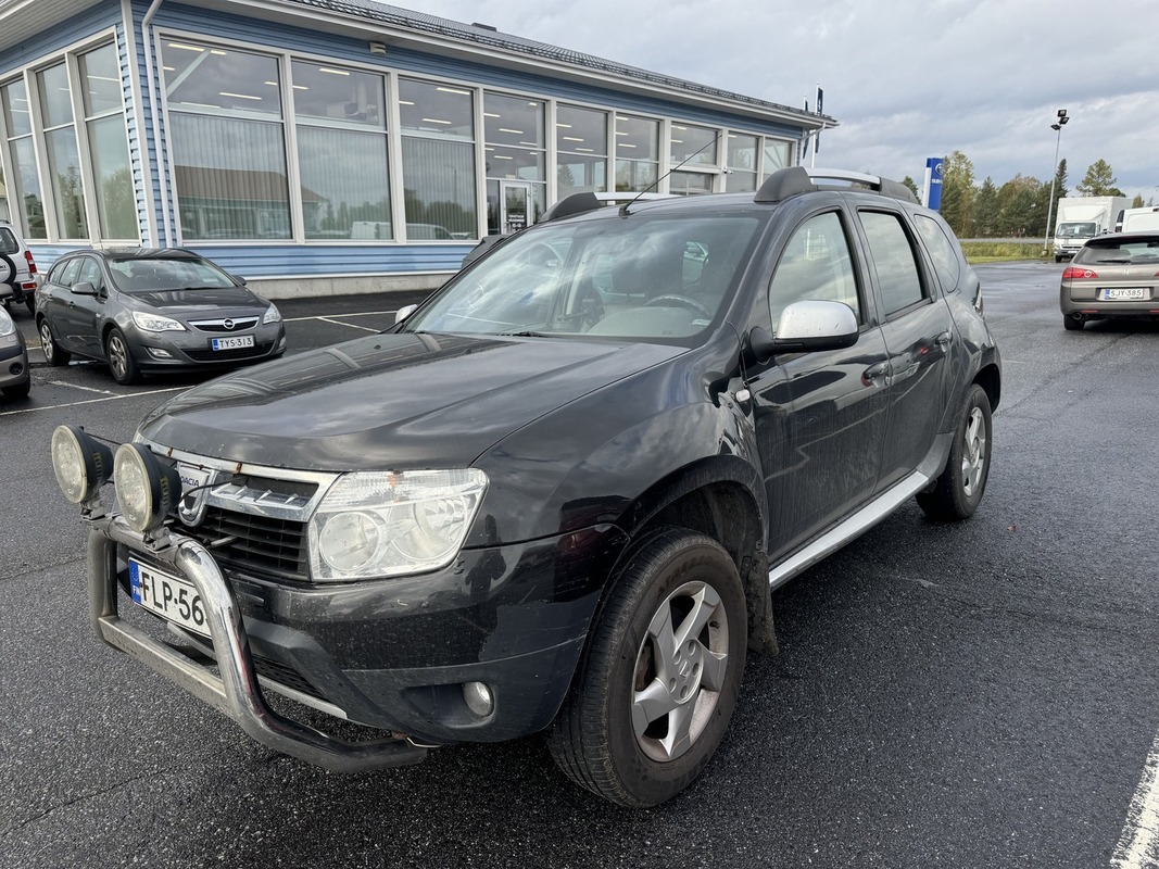 Dacia Duster 2wd 1,5 dCi 109hv 6MT Laureate, vm. 2011, 255 tkm (1 / 2)