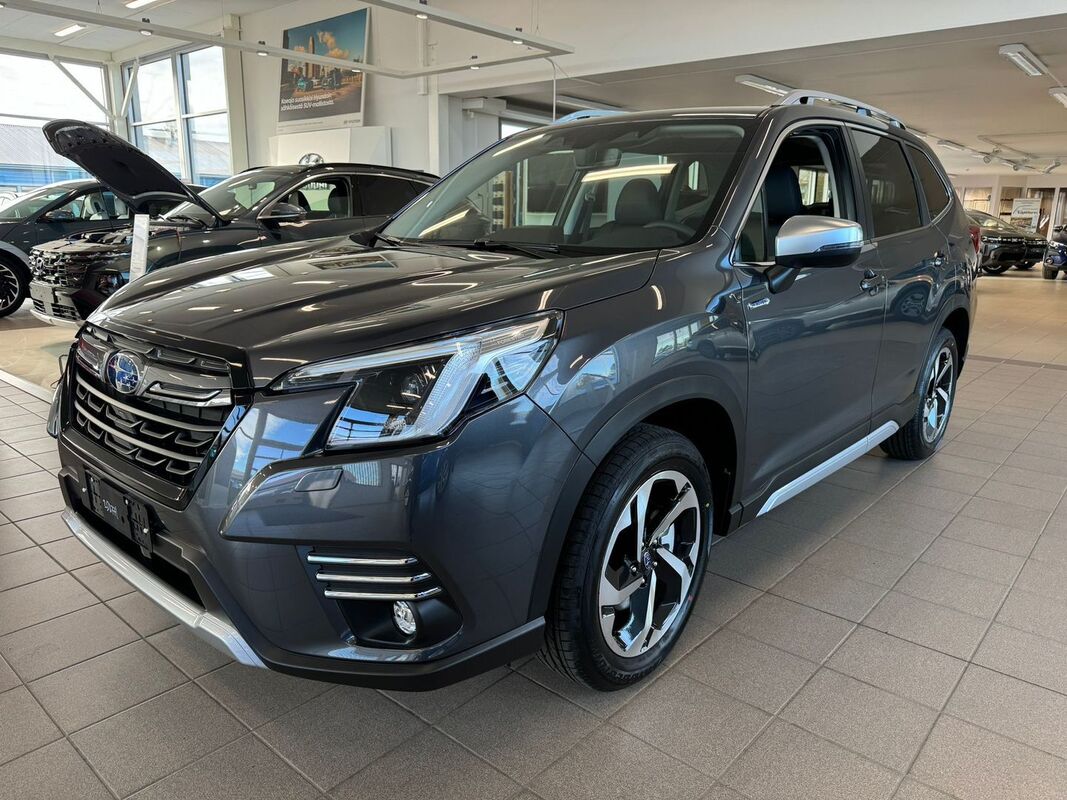 Subaru FORESTER 2,0i e-Boxer Ridge CVT **UUSI AJAMATON HETI AJOON, YLI 4000 ALENNUKSELLA!**, vm. 2024, 0 tkm (1 / 13)