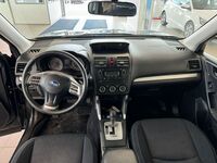 SUBARU FORESTER 2,0i XS CVT, vm. 2014, 250 tkm (7 / 14)