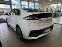 Hyundai IONIQ electric 38 kWh 136 hv Style **BLUELINK ETOHJAUS, vm. 2021, 127 tkm (2 / 12)