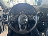 Audi A3 Sedan First Edition Business Sport 1,4 TFSI COD 110 kW ultra S tronic, vm. 2017, 86 tkm (8 / 11)