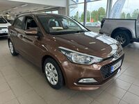 Hyundai I20 1,2 5MT ISG Classic, vm. 2016, 17 tkm (3 / 7)