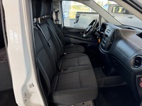 Mercedes-Benz Vito 114CDI-3,05/32K normaali A1 A **KORKO ALK. 2.99% + KULUT!**, vm. 2015, 407 tkm (5 / 8)